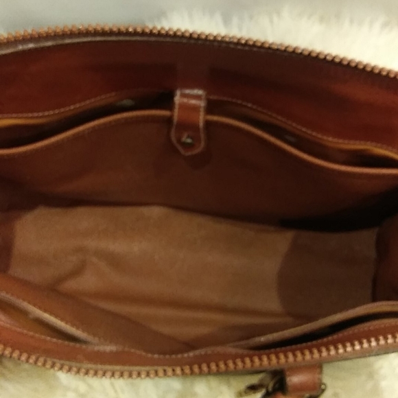 DOONEY & BOURKE VINTAGE CROSSBODY PURSE ONLY - Picture 16 of 17